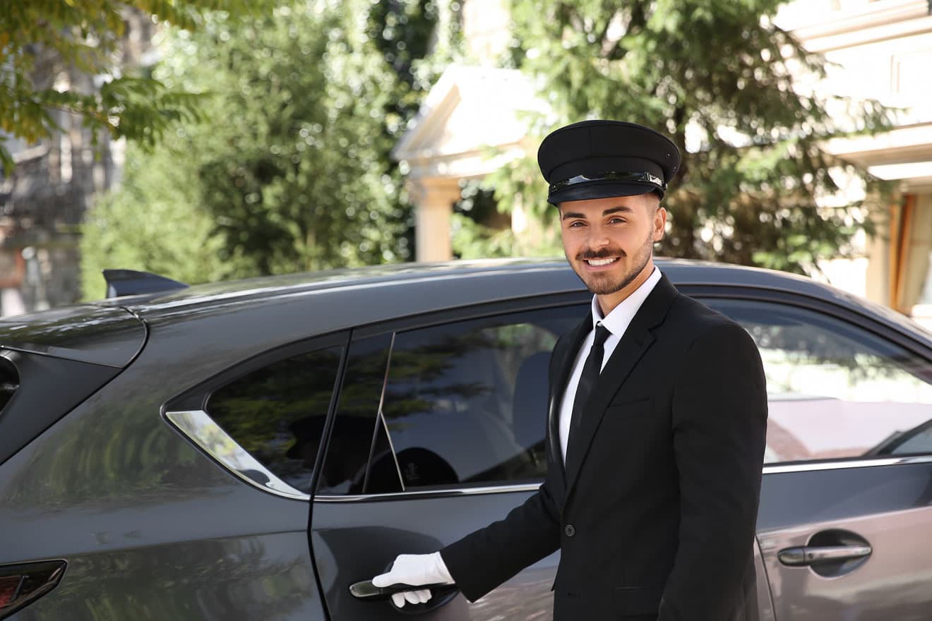 Alpine Chauffeurs – Professional West Bridgford Taxi Transfers Across the UK